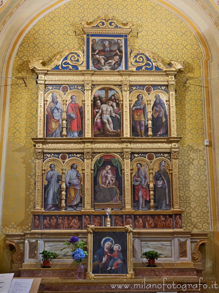 Campiglia Cervo (Biella) - Polittico di Bernardino Lanino all'interno della Chiesa Parrocchiale dei Santi Bernardo e Giuseppe